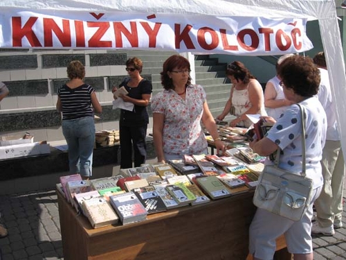 Knižný kolotoč 