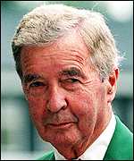 Zomrel Dick Francis