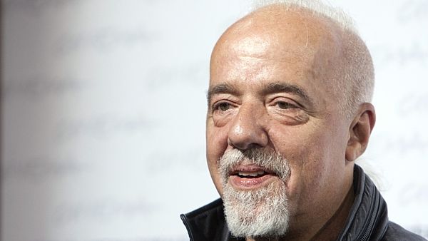  Paulo Coelho